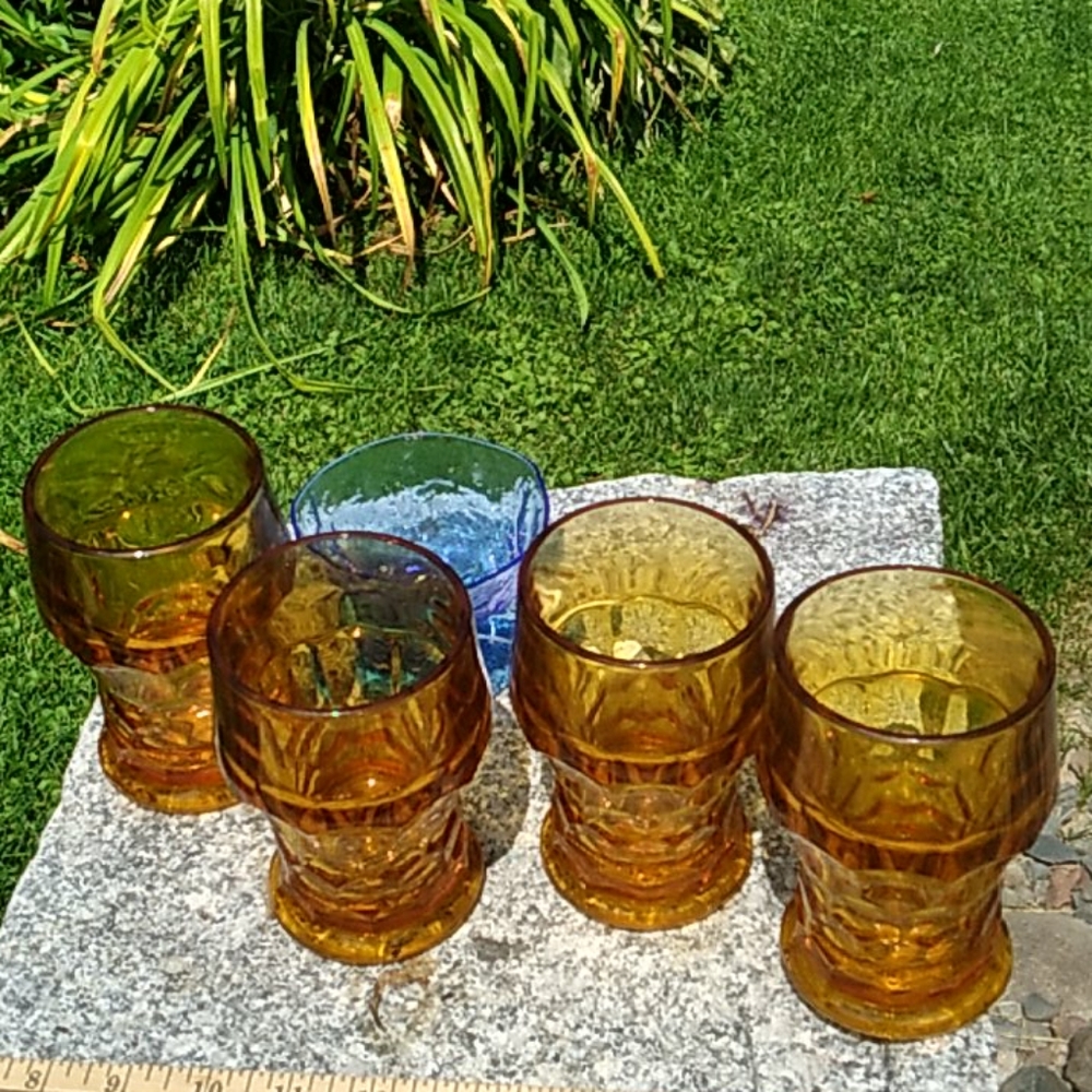 ⚜️ 4 Vintage Amber Viking Georgian DRINKING GOBLETS EPLVC - Picture 4 of 16